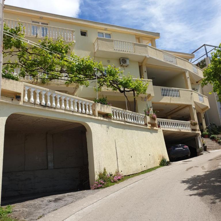 Apartment Dragicevic 5 with Garage - Apartman sa 1 Spavaćom Sobom - 9