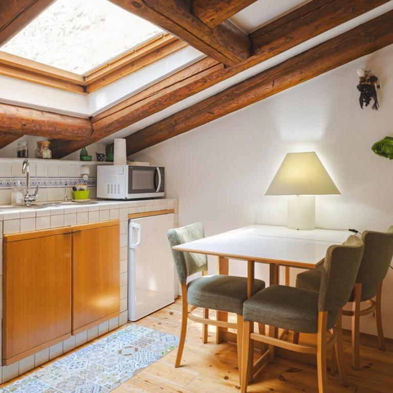 Private Garden Elegant House 5 minutes from the sea - Two-Bedroom House - 9