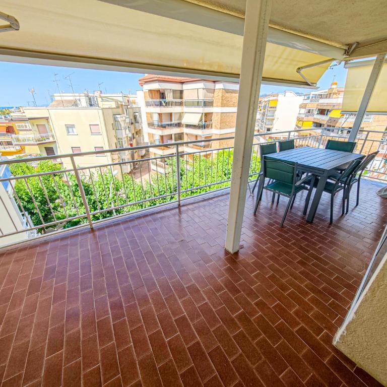 LITORAL COSTA DORADA - CORAL Only families - Apartamento de 3 dormitorios - 34