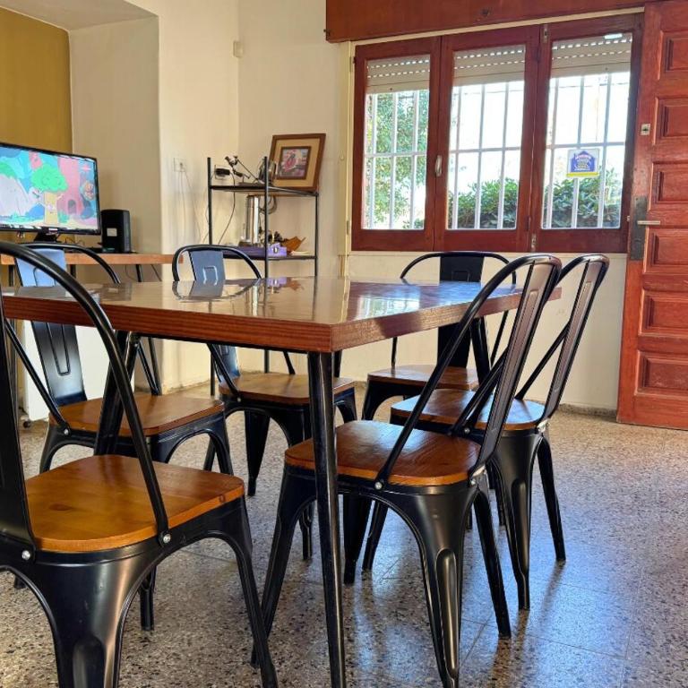 Descansá en Cosquín casa con patio y asador - Casa de 3 dormitorios - 6
