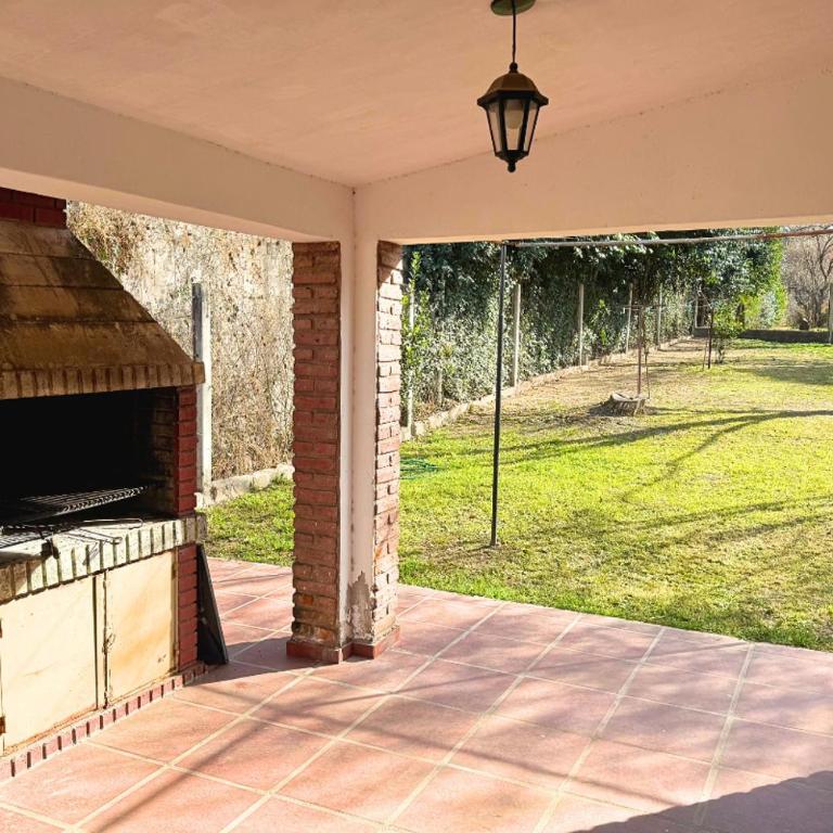 Descansá en Cosquín casa con patio y asador - Casa de 3 dormitorios - 25