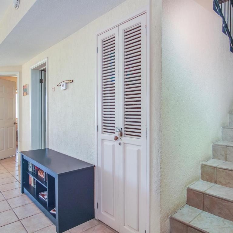 Sandy Bottoms Wonderful Ocean View Condo - Casa - 26