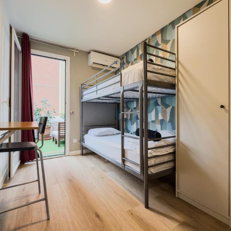 Casa en Barcelona - Three-Bedroom House - 25