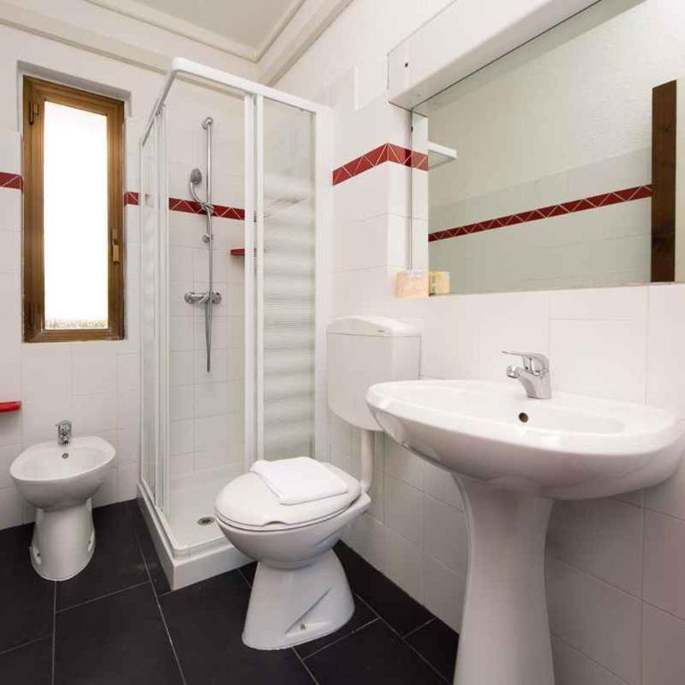 Holiday Village Los Nidos Bungalows and Apartments in Lignano 21694 - Apartment - 4
