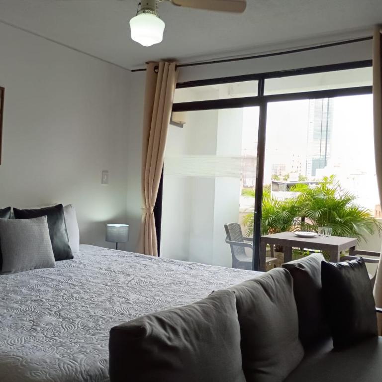 Cómodo apartamento en el centro de Granada - Apartamento Deluxe de 1 dormitorio con vistas a la ciudad - 4