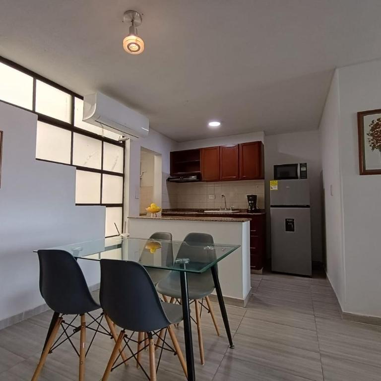 Cómodo apartamento en el centro de Granada - Apartamento Deluxe de 1 dormitorio con vistas a la ciudad - 12