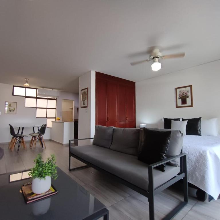 Cómodo apartamento en el centro de Granada - Apartamento Deluxe de 1 dormitorio con vistas a la ciudad - 18