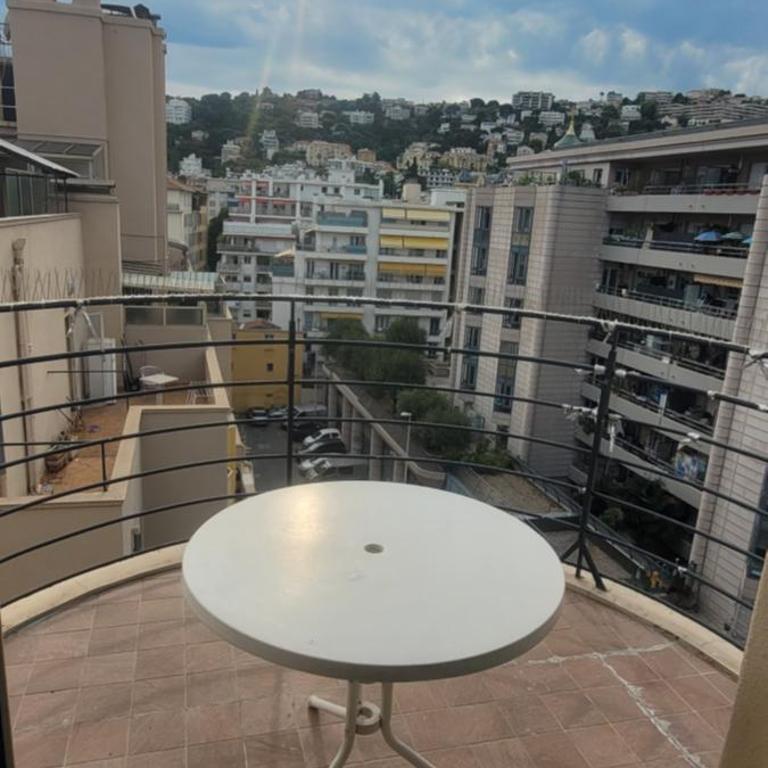 Nice Centre Studio Proche Mer - Appartement 1 Chambre - 2