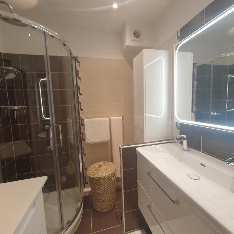 Le Versailles appartement 4 prs cosy carre d or - Appartamento con 1 Camera da Letto - 22