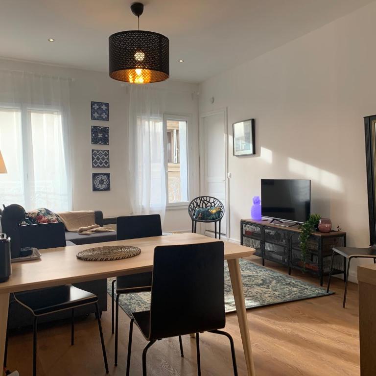 Le Quatre superbe T2 Internet WiFi Coeur historique Parking 45 m2 - Appartement 1 Chambre - 12