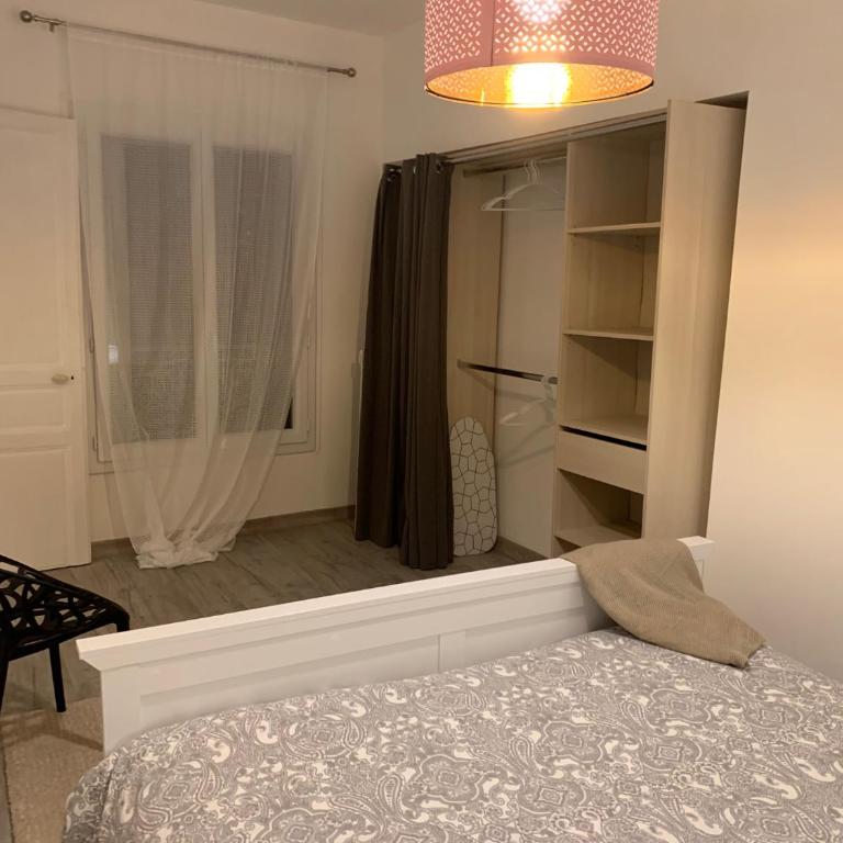 Le Quatre superbe T2 Internet WiFi Coeur historique Parking 45 m2 - Appartement 1 Chambre - 18