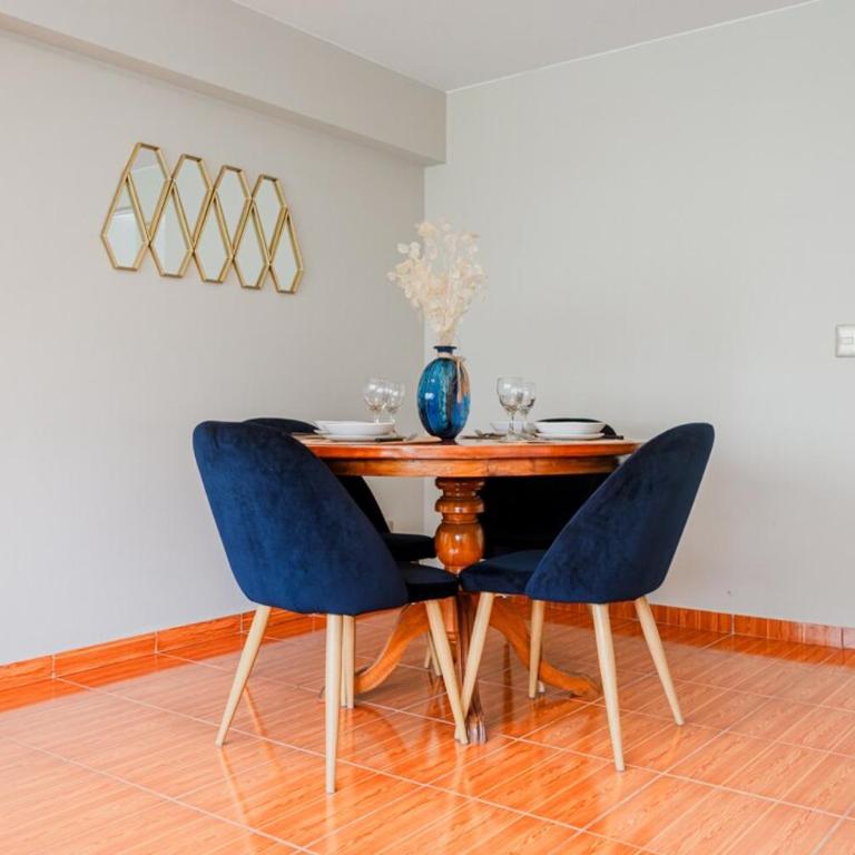 Appealing 1BR Beautiful View in Miraflores - One-Bedroom Apartment - 16
