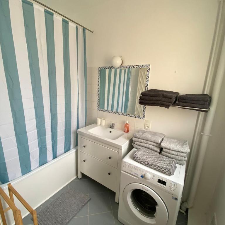 Appartement hyper Centre, garage privé, garage à vélos, jardin, Orléans, France - Apartamento de 2 dormitorios - 11