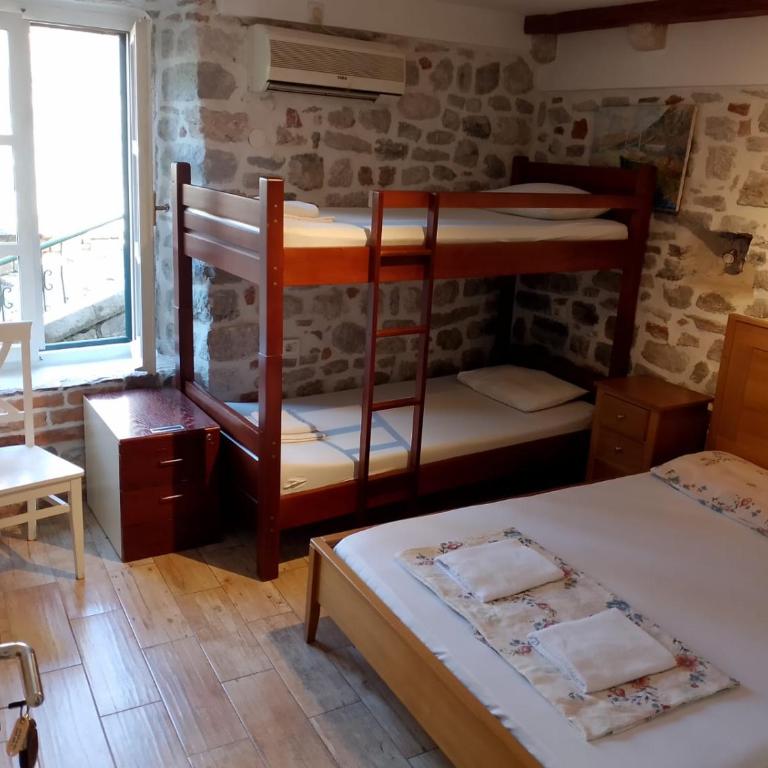 sar 2 - One-Bedroom Apartment - 2