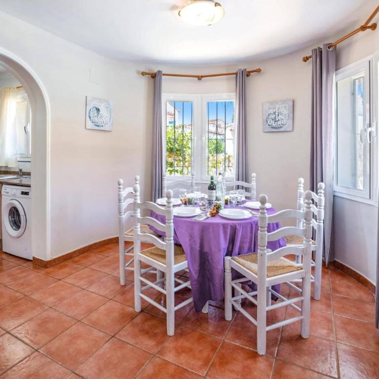 Villa Libra by Villa Plus - Villa - 7