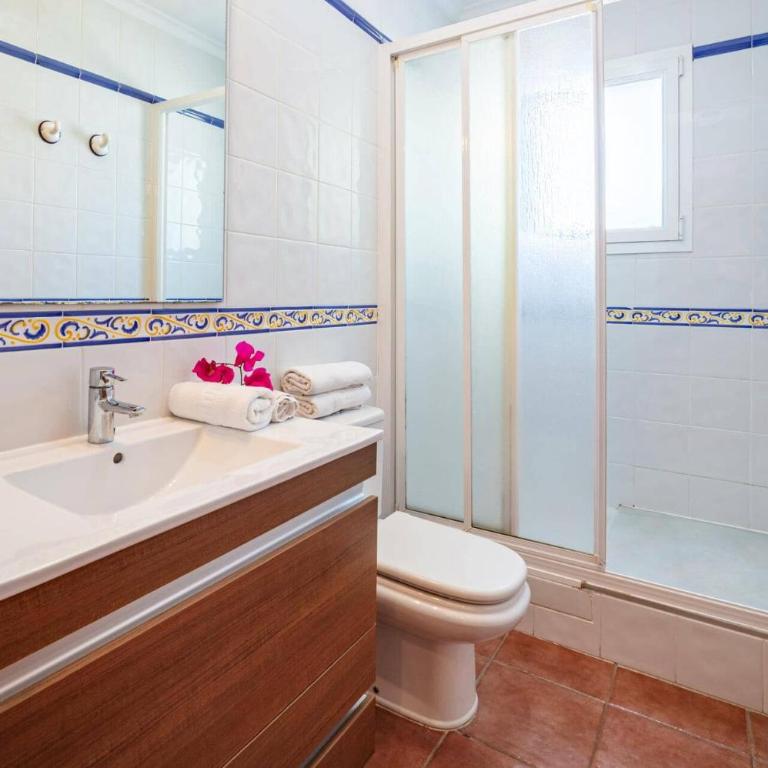 Villa Libra by Villa Plus - Villa - 12