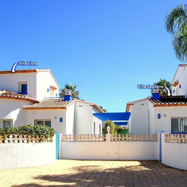 Villa Libra by Villa Plus - Villa - 15