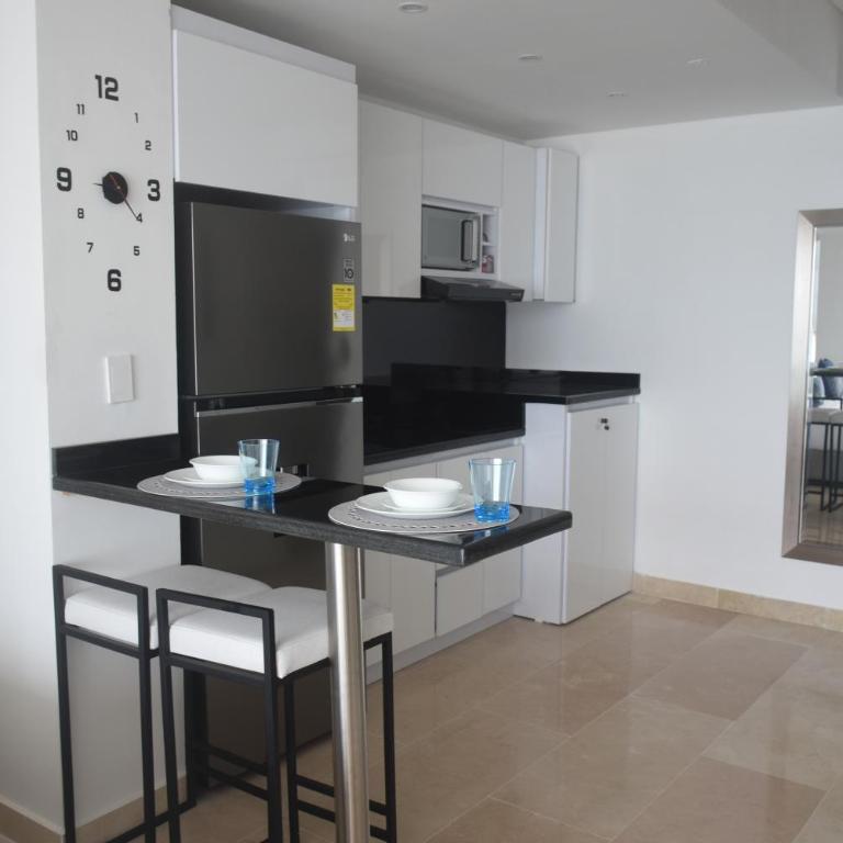 Apartasuite cerca Aeropuerto - Apartamento de 1 dormitorio - 6