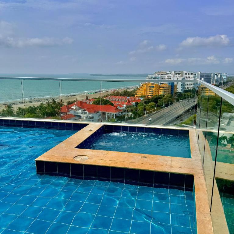 Apartamento en Cartagena con vista al mar, piscina rooftop y playa - Apartamento de 3 dormitorios - 32