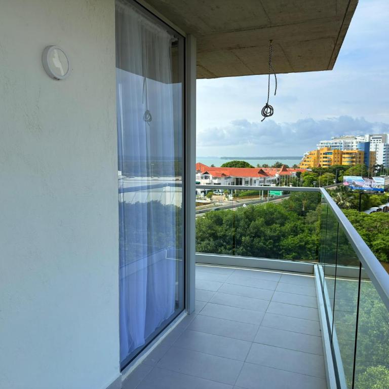 Apartamento en Cartagena con vista al mar, piscina rooftop y playa - Apartamento de 3 dormitorios - 9