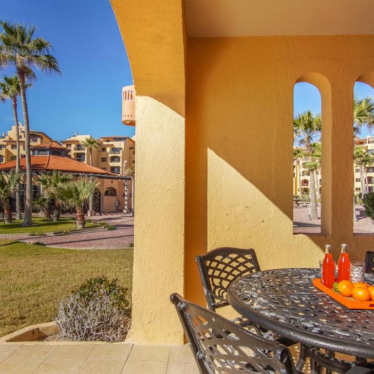 Off The Hook Simply Elegant Ocean Front Condo - Casa - 24