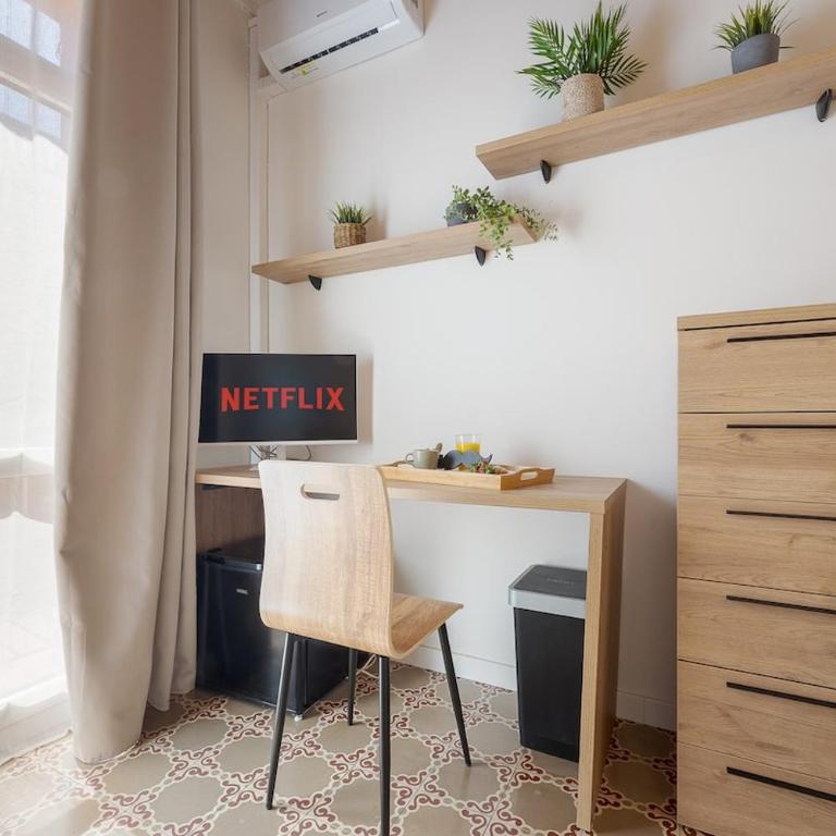 Piso Exclusivo con 5 Dormitorios en el Corazón de Tarragona - Apartamento - 89