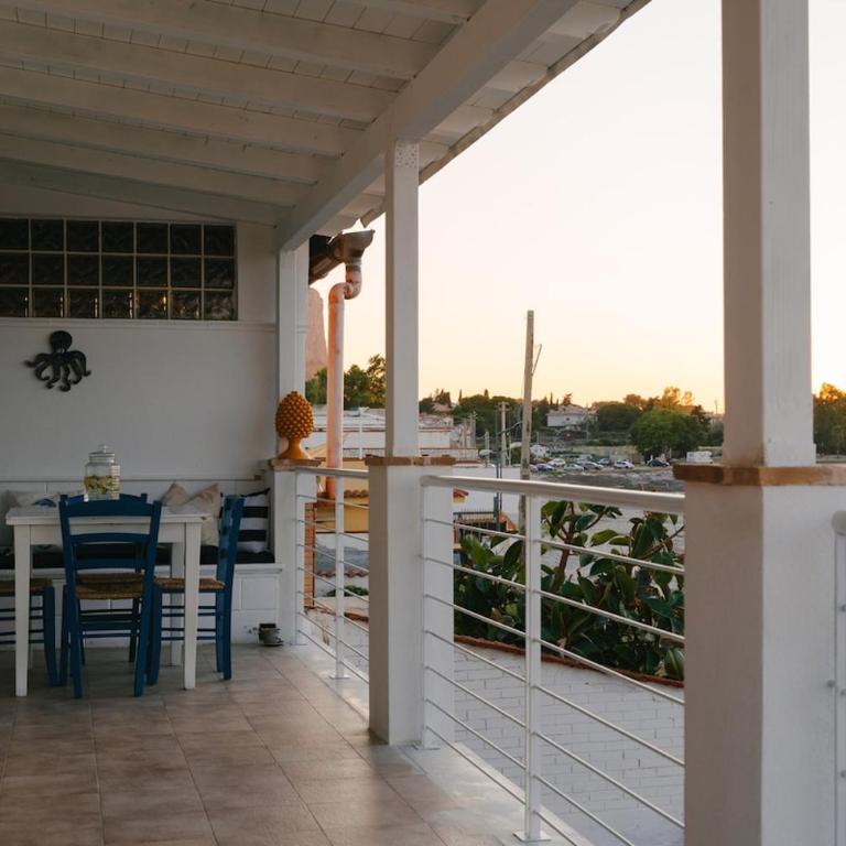 Le Terrazze sul mare Joelle -The uniqueness of the Terrace overlooking the sea - Two-Bedroom Apartment - 15