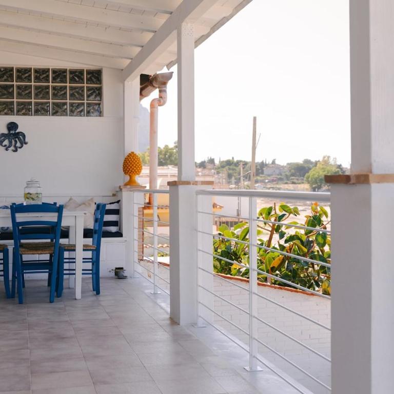 Le Terrazze sul mare Joelle -The uniqueness of the Terrace overlooking the sea - Two-Bedroom Apartment - 16