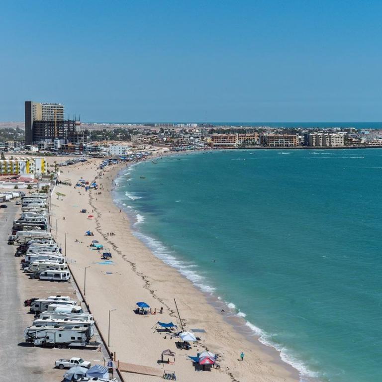 Absolutely Shore Presidential Best Spacious Oceanfront - Ferienhaus - 36