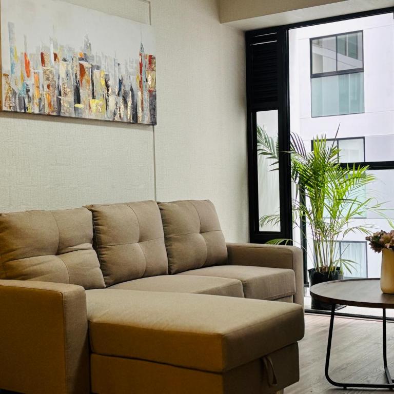 Modern and centrally located with a rooftop - One-Bedroom Apartment - 3