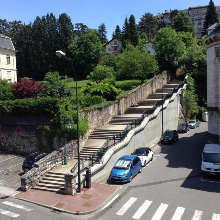 Relax home - Appartement 1 Chambre avec Balcon et Vue sur la Ville - 13