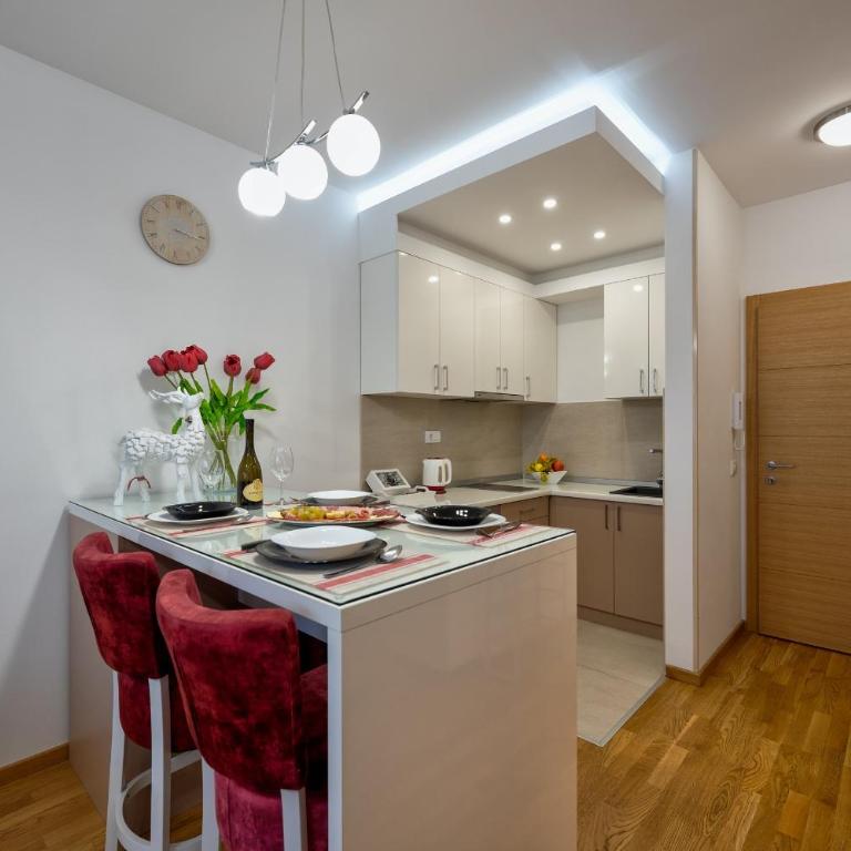 MAXI Aroma Apartments - Cozy One-Bedroom Apartment - 3