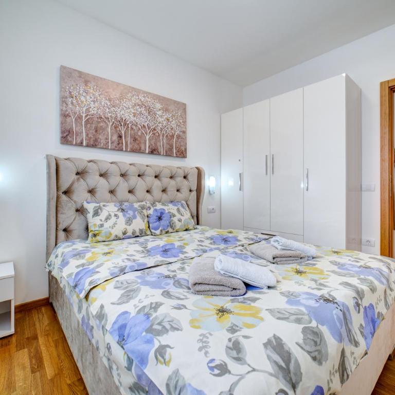MAXI Aroma Apartments - Urban One-Bedroom Apartment - 1