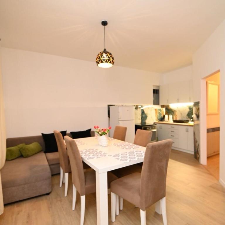 Apartmani Santa Barbara - Apartman sa 2 Spavaće Sobe - 10