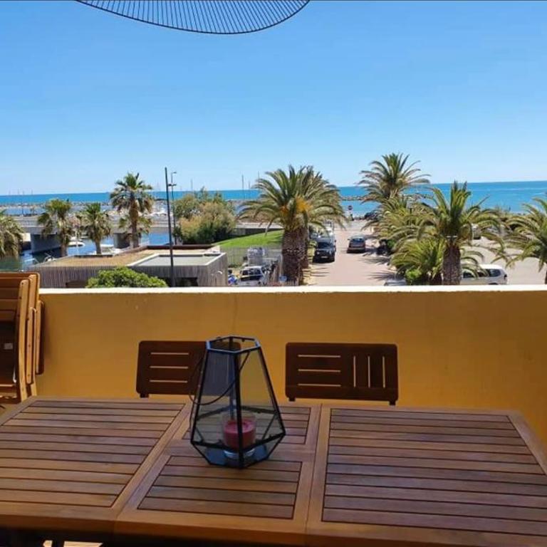 Vue mer A 1 min de la plage - Appartement 1 Chambre - 2