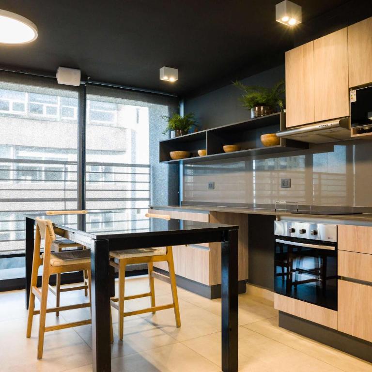 Chic Downtown Studio Retreat for Two in Santiago - Estudio - 15