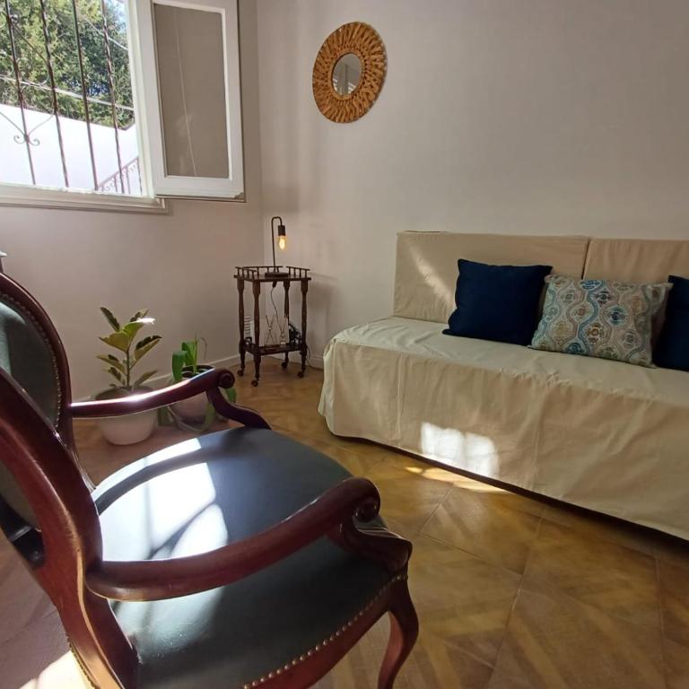 Casa Mayolica, en el centro de Salta, con terraza y estacionamiento gratuito - Three-Bedroom House - 17