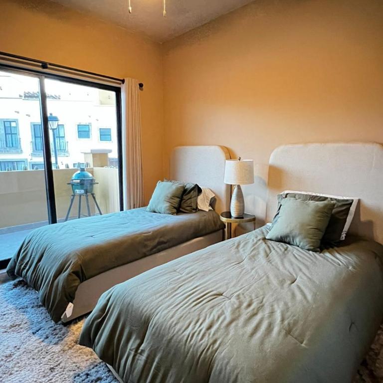 Condominio de Lujo en San Miguel - Two-Bedroom Apartment - 16
