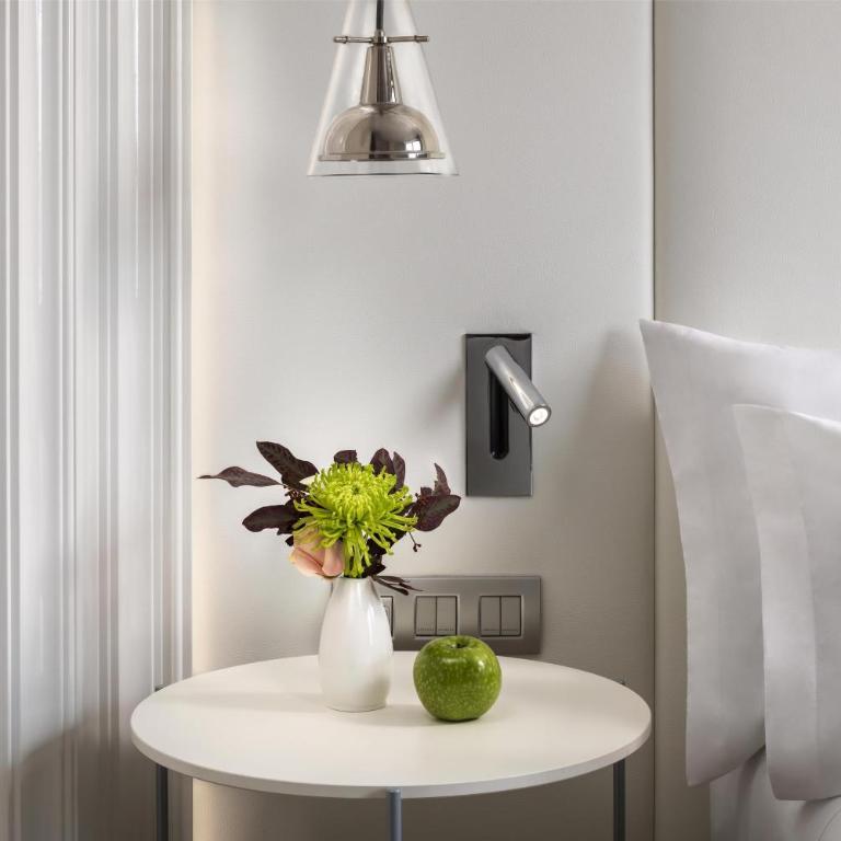 NH Collection Barcelona Gran Hotel Calderon - Superior Double or Twin Room - 5
