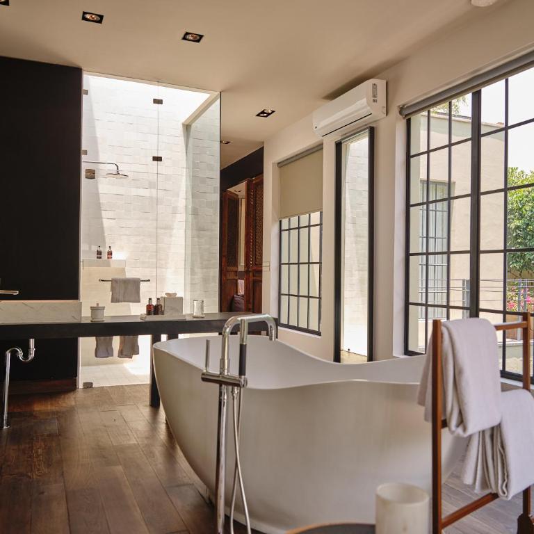 Casa Seis Siete - Suite with Terrace - 6