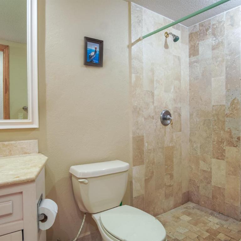 Pelican's Post Ocean View Safe Condo - Casa - 4