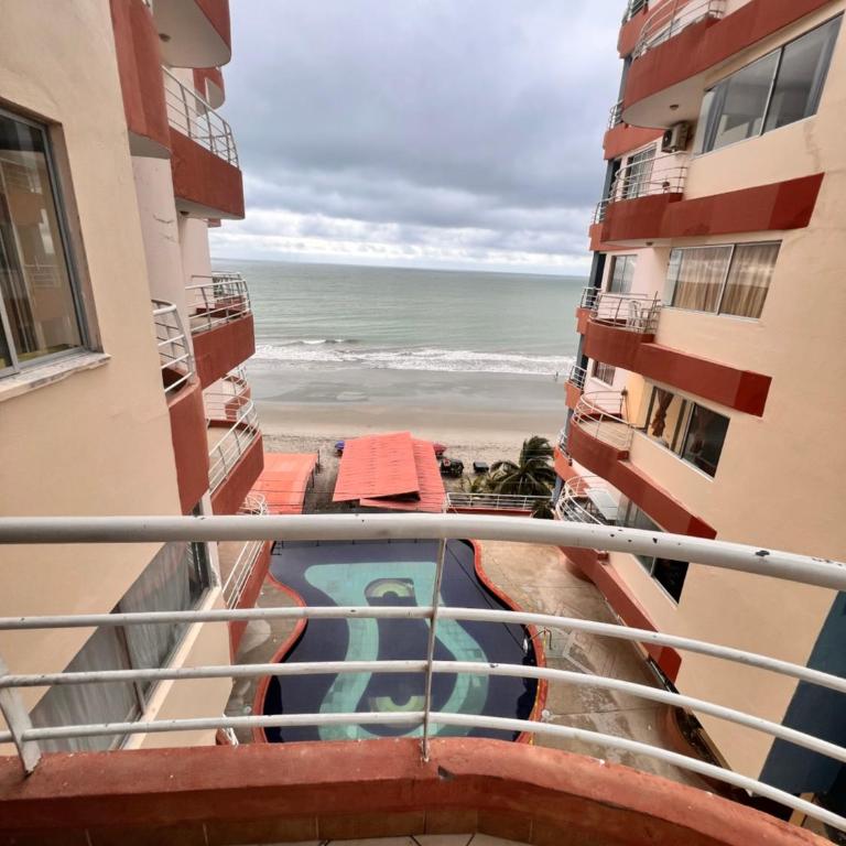 Arena y Mar Arco Iris - Two-Bedroom Apartment - 2