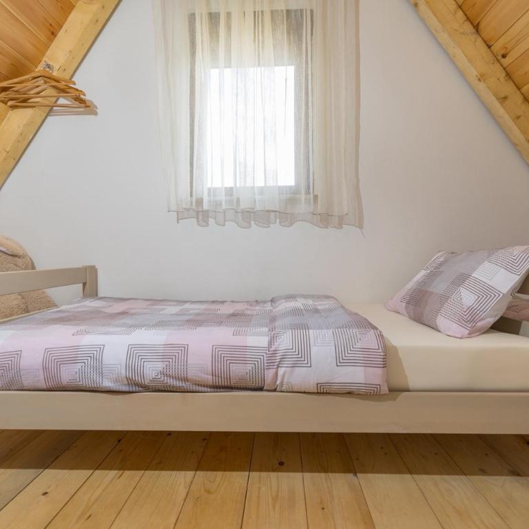 Žabljak- FamilyOasis - Two-Bedroom House - 31