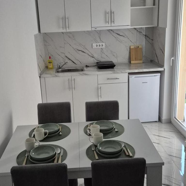 Studio IV - One-Bedroom Apartment - 20