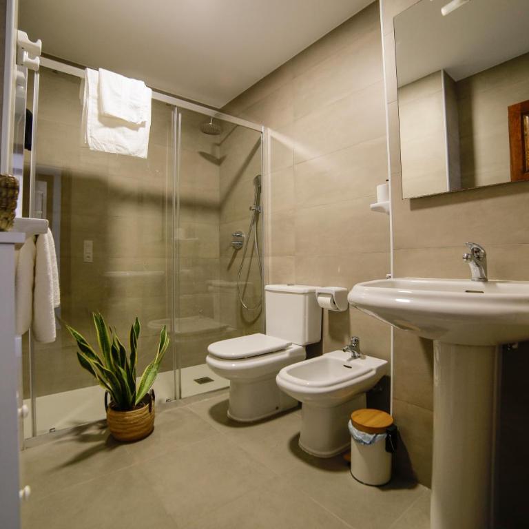 Apartamento Balcón al Mediterráneo - Three-Bedroom Apartment - 25
