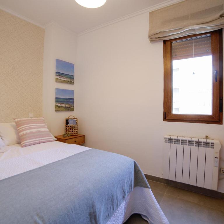 Apartamento Balcón al Mediterráneo - Three-Bedroom Apartment - 24