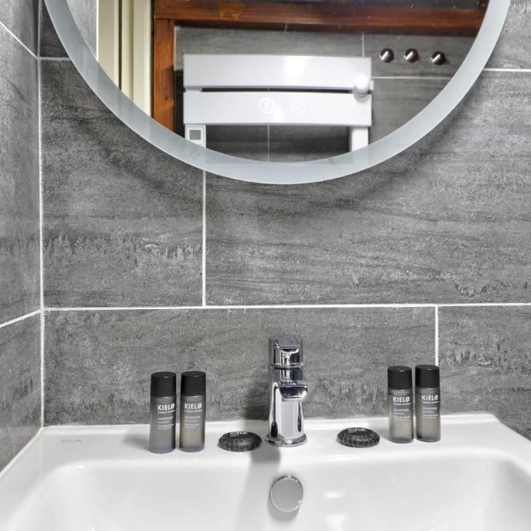BM-Appartement Design en Duplex Champs-Elysees - Apartment - 10