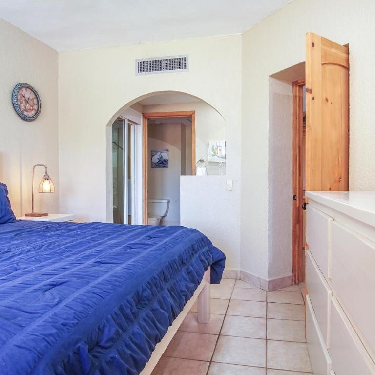 Pelican's Post Ocean View Safe Condo - Casa - 16