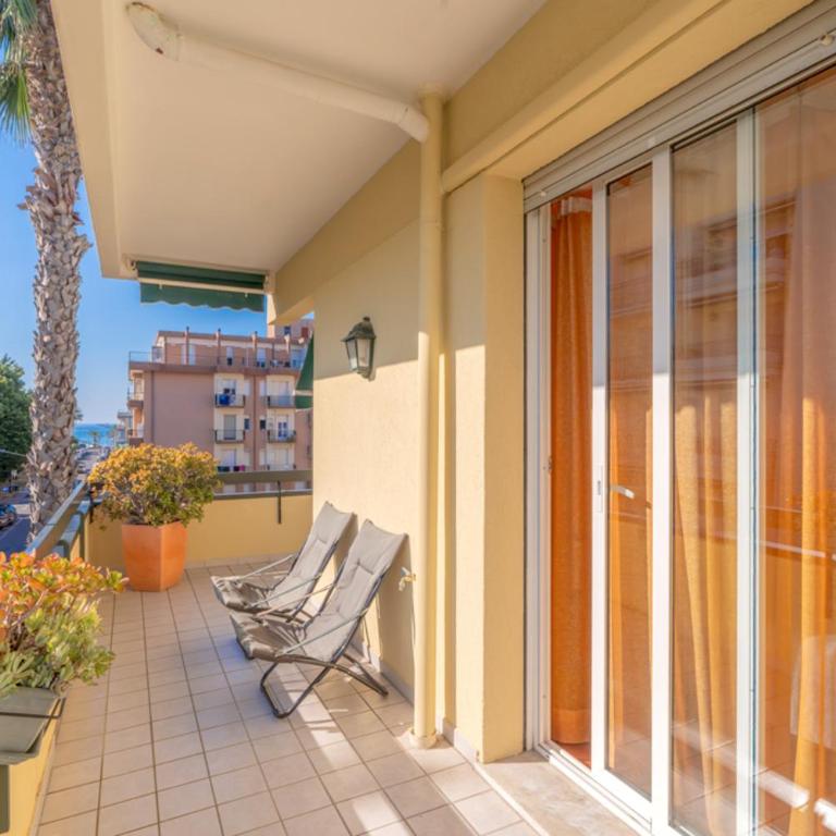 Splendido trilocale vista mare Albenga - Appartamento con 2 Camere da Letto - 3