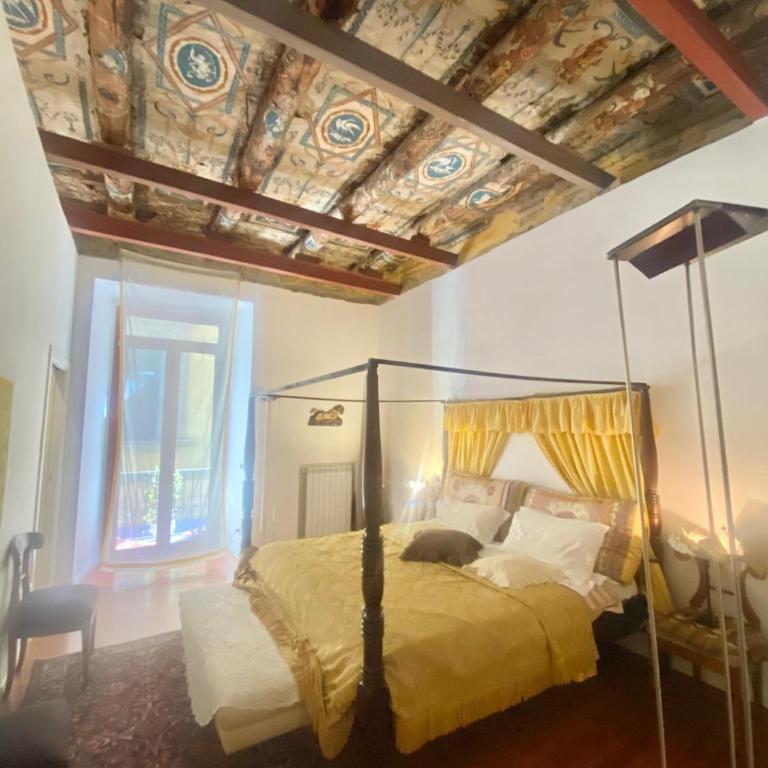 Casa Tiare, the heart of Piazza Plebiscito - Three-Bedroom Apartment - 3